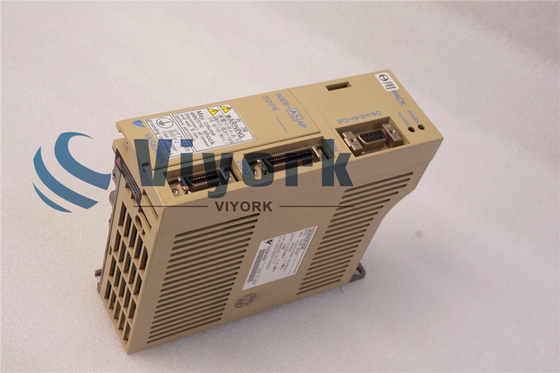 50 / 60HZ Yaskawa SGDE-A5AP Servo Drive 3 Phase 200 - 230VAC Input 1.5AMP