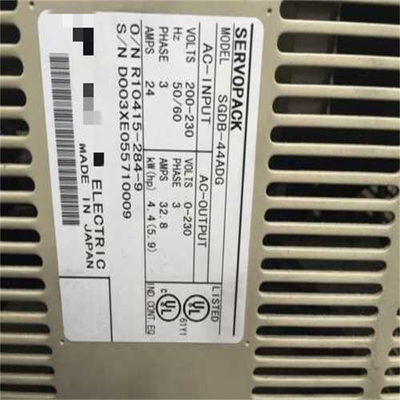 Yaskawa SGDB-44ADG AC SERVO AMPLIFIER 4.4KW 24/32.8A 3 PHASE NEW