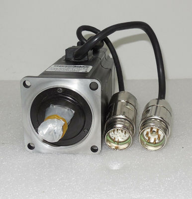 Yaskawa SGMAH-04A1A6B AC SERVO MOTOR 400W 200V 2.8A 3000RPM NEW