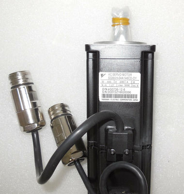 Yaskawa SGMAH-04A1A6B AC SERVO MOTOR 400W 200V 2.8A 3000RPM NEW