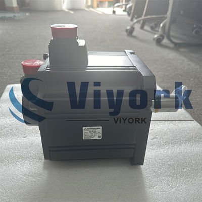 Mitsubishi HC-SF301 AC SERVO MOTOR 3KW 1000RPM 16A 138V NEW