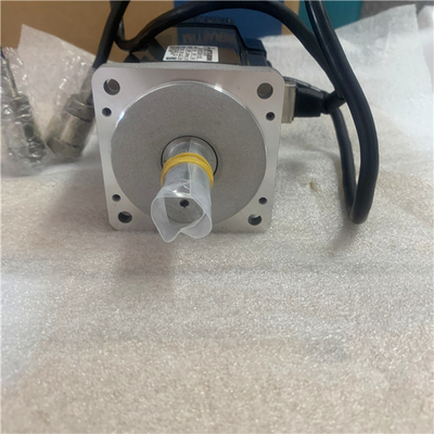 HC-KFS73G1K-S18 750w 3000rpm Ac Servo Motor 103V